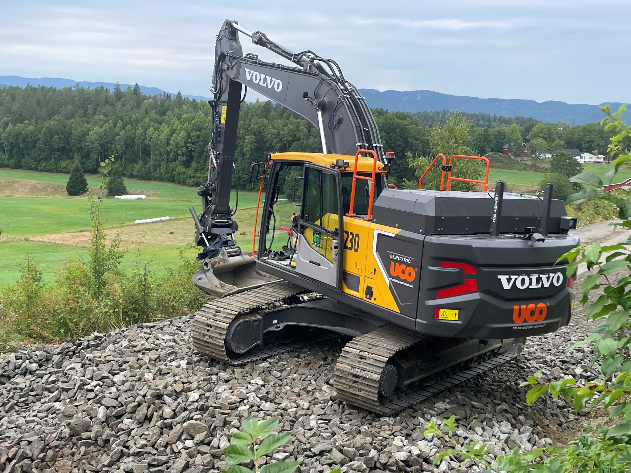 Volvo EC230 Electric