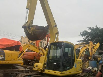 So sánh máy xúc điện và máy xúc diesel: Đầu tư loại nào tốt hơn?