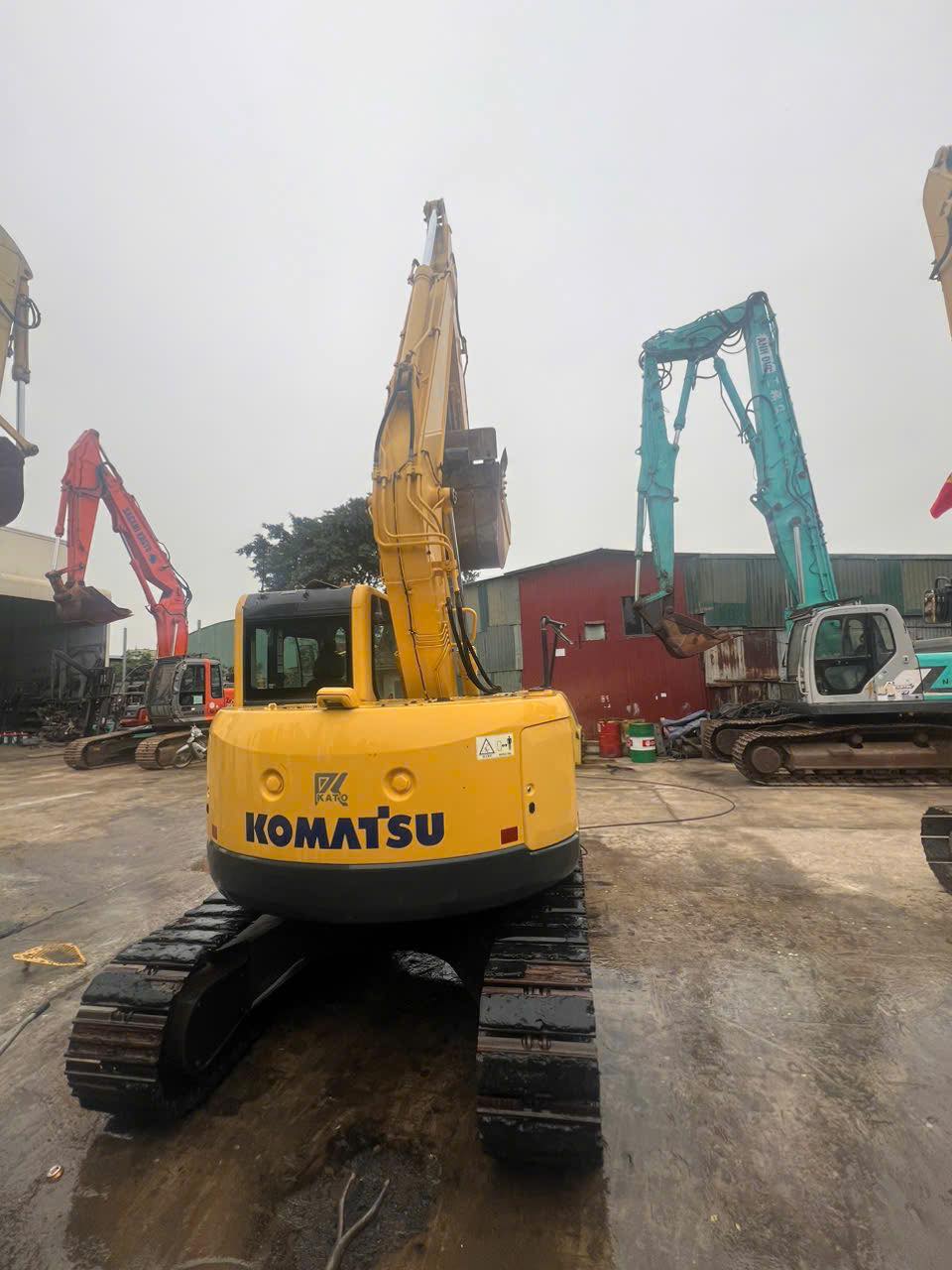 Máy xúc điện PC 138-8