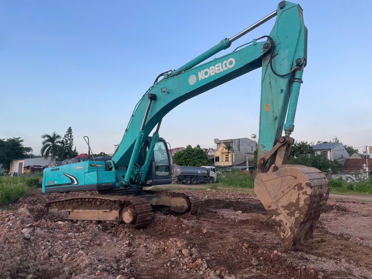 Máy xúc điện Kobelco SK350-E