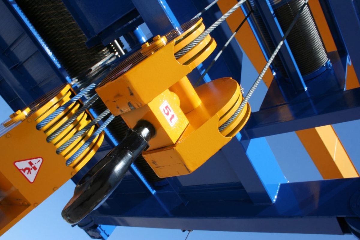 Máy Xúc Điện: Xu Hướng Xanh Trong Ngành Xây Dựng Tại Việt Nam Elementor 2 Công suất máy xúc điện